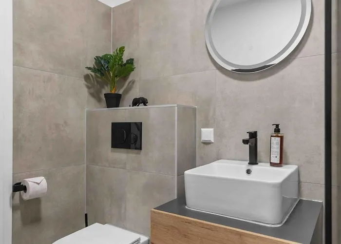 Apartman Bernhards Kossgasse - Gratis Parken, Klimaanlage & Balkon Graz