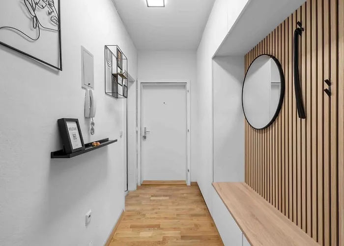 Bernhards Kossgasse - Gratis Parken, Klimaanlage & Balkon *