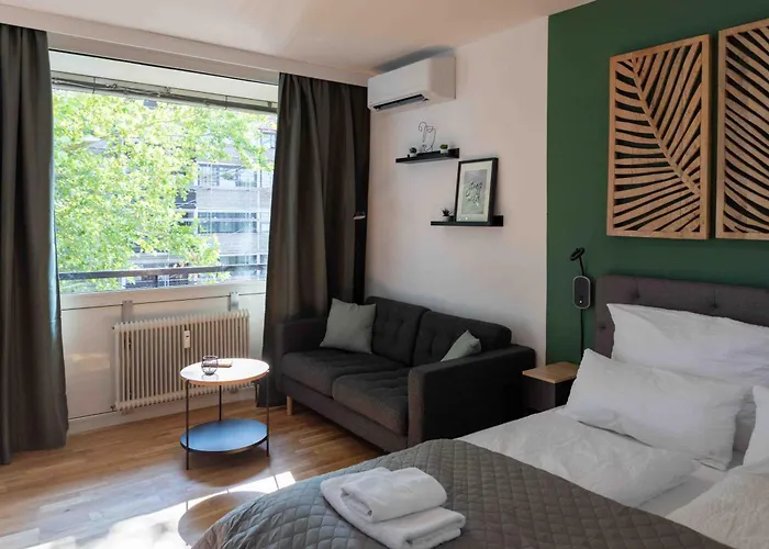 شقة Bernhards Kossgasse - Gratis Parken, Klimaanlage & Balkon غراتس