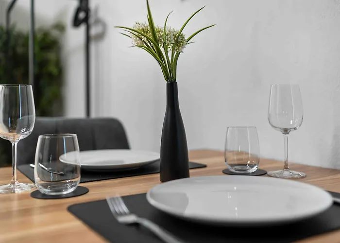 Apartamento Bernhards Kossgasse - Gratis Parken, Klimaanlage & Balkon Graz